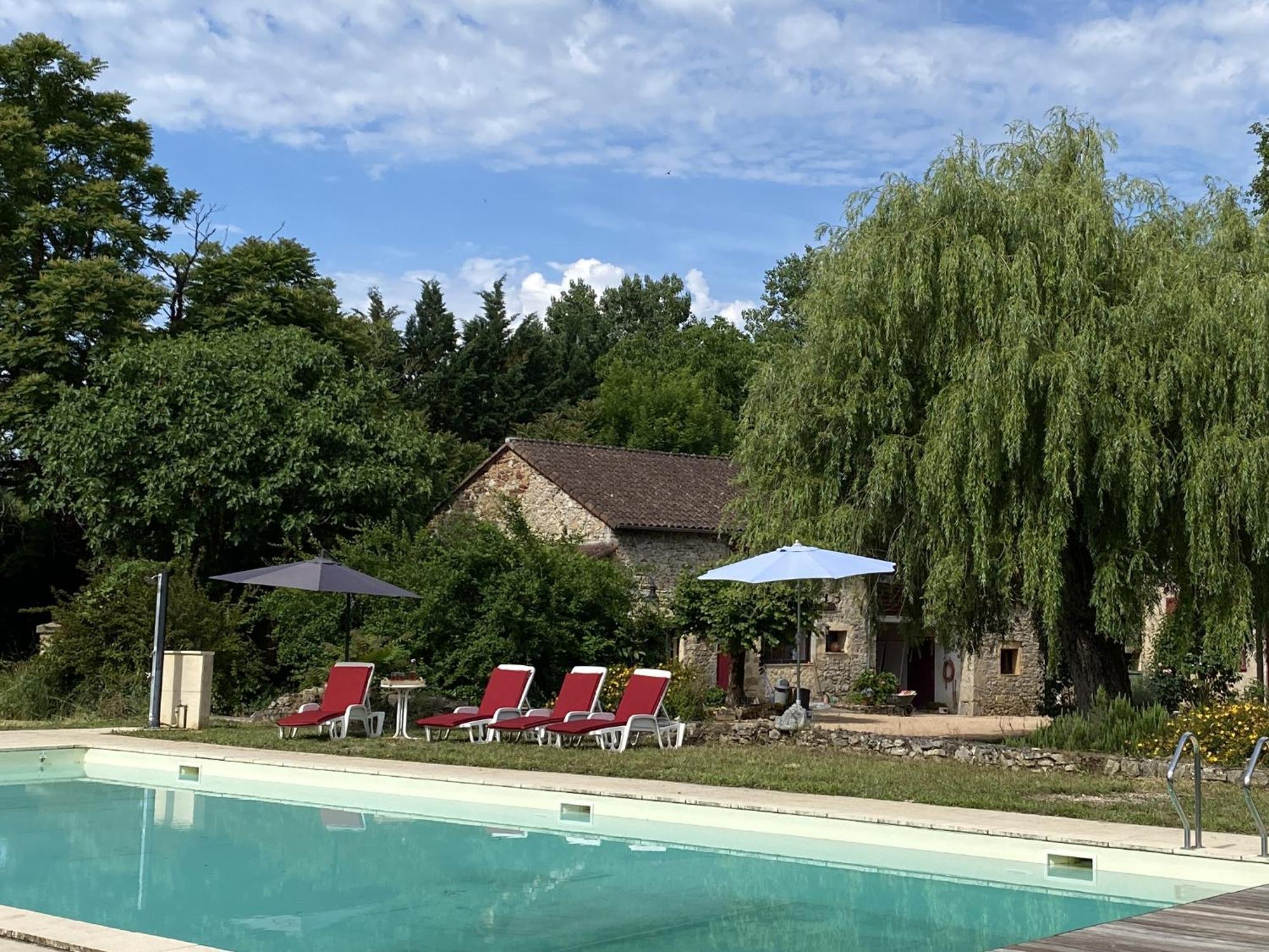 Sfeervol Vakantiehuis Op Landgoed Aan De Dordogne Villa Prudhomat Екстериор снимка