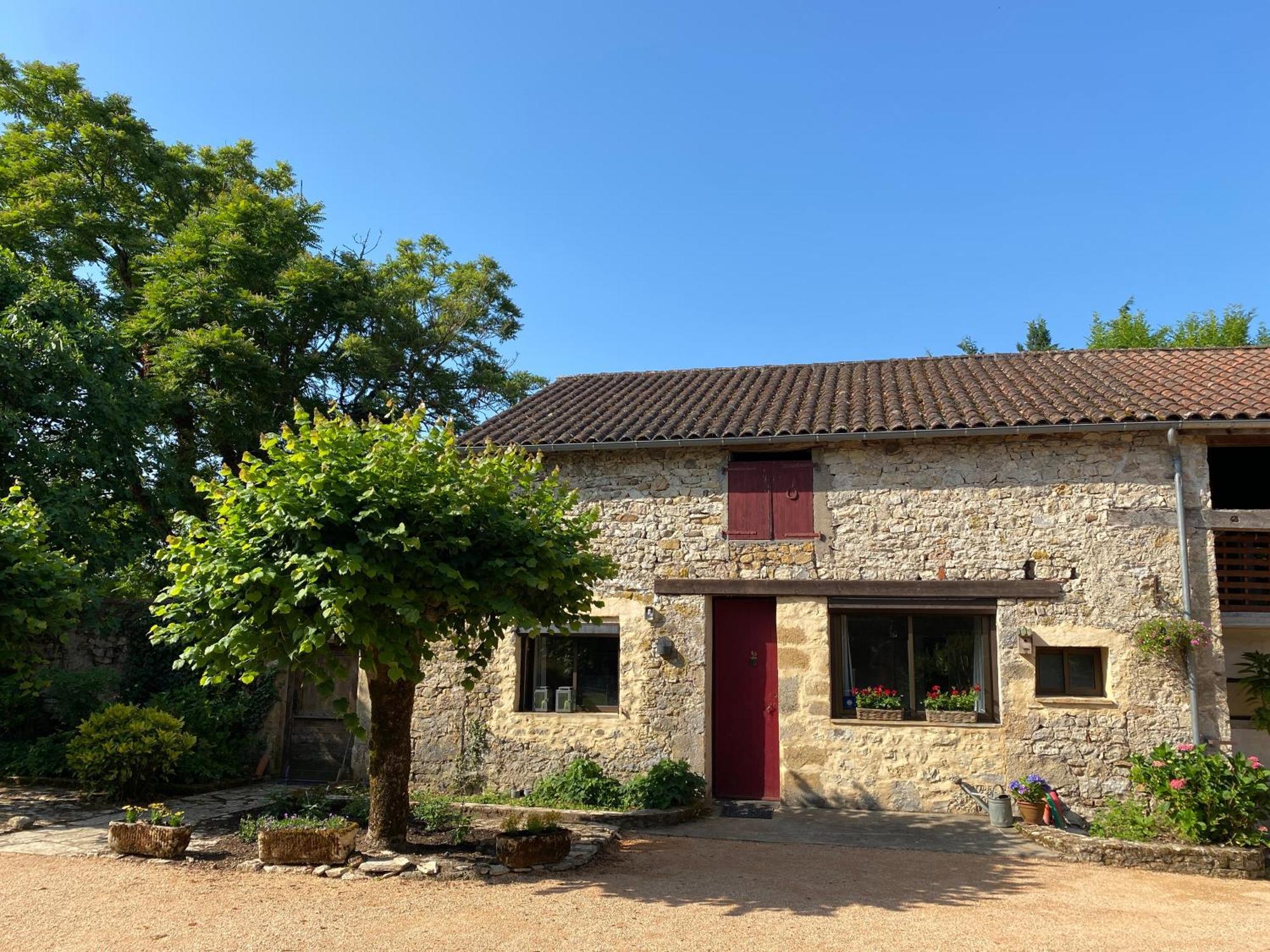 Sfeervol Vakantiehuis Op Landgoed Aan De Dordogne Villa Prudhomat Екстериор снимка